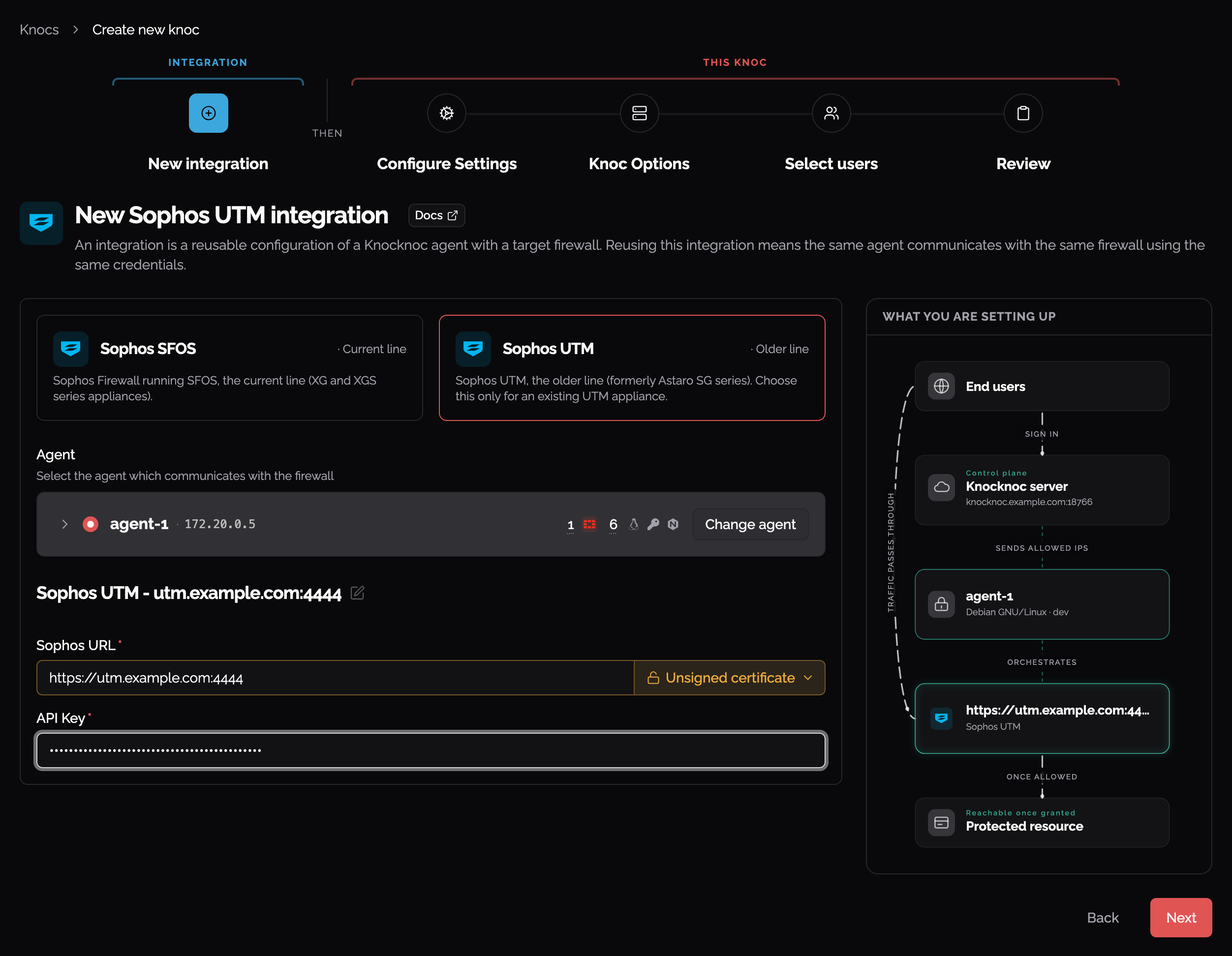 Wizard step 1, the Sophos UTM integration, with the agent chosen and the UTM URL and API key entered